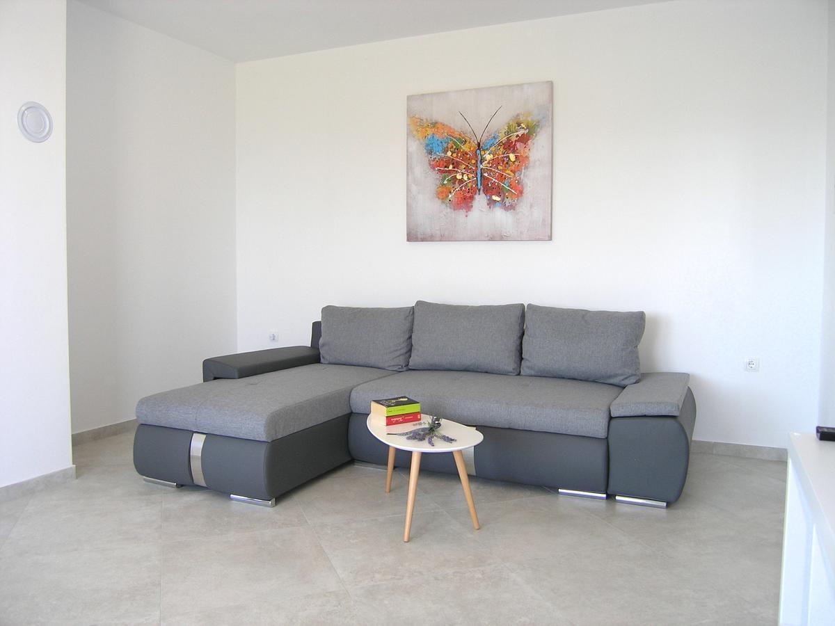 Apartman Danijel คิร์ก ภายนอก รูปภาพ