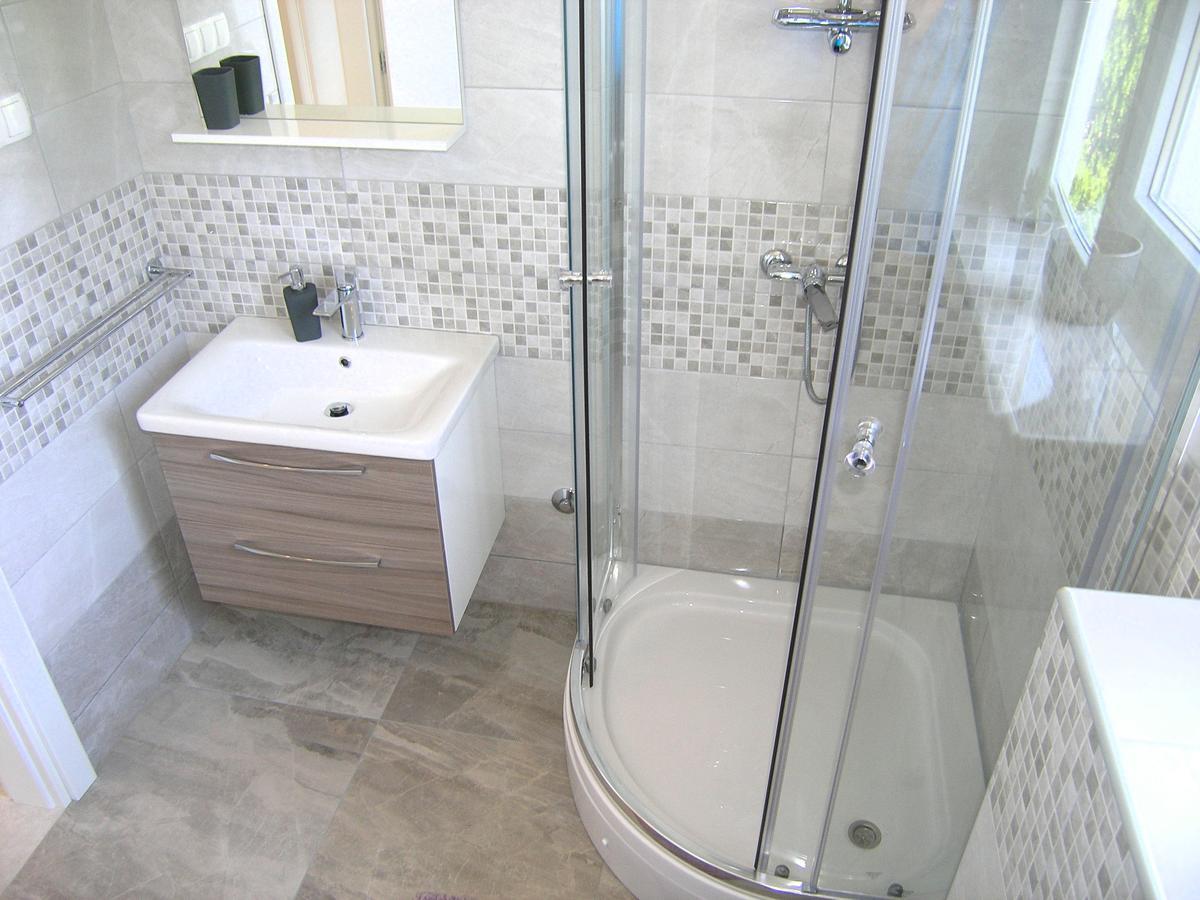 Apartman Danijel คิร์ก ภายนอก รูปภาพ